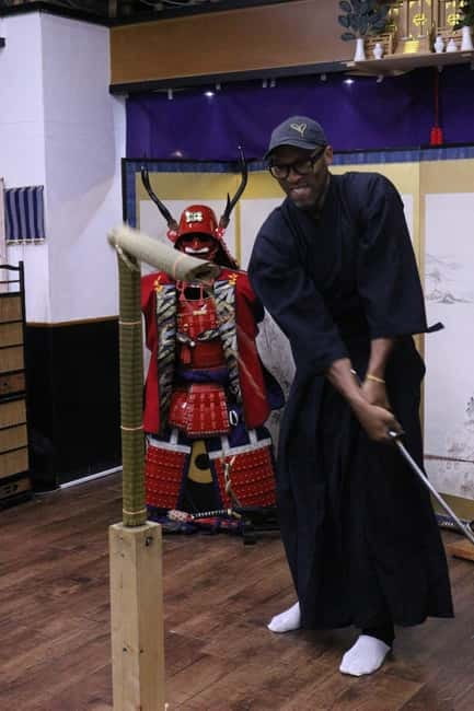 Samurai Armor & Sword experience with phot near Osaka Castle - Is $106 per person good value?