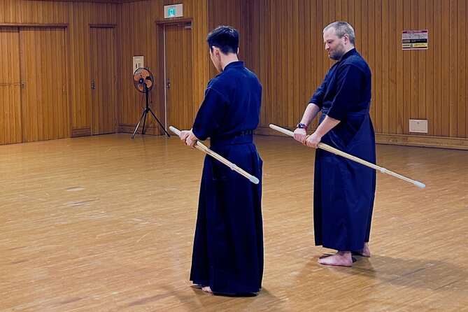 Samurai Experience - Learn Bushido through Kendo, in Tokyo - Ki, tai, and ken: building the strike in pieces