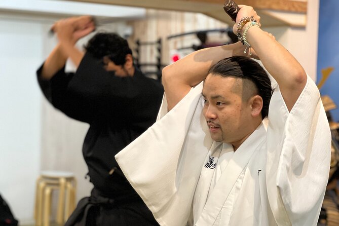 Samurai Training with Modern day Musashi in Kyoto - Putting on dōgi, obi, and hakama