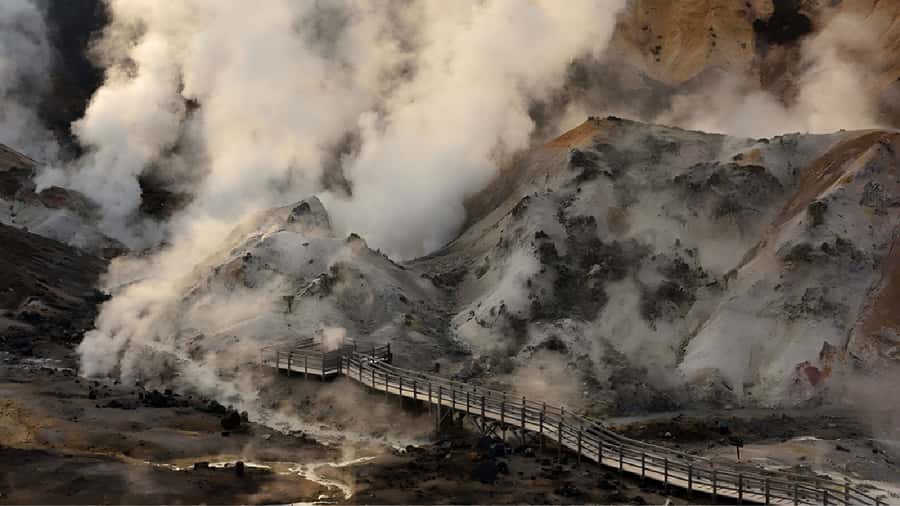 Sapporo: Hokkaido, Noboribetsu and Lake Toya Day Tour - Why this Hokkaido day trip works