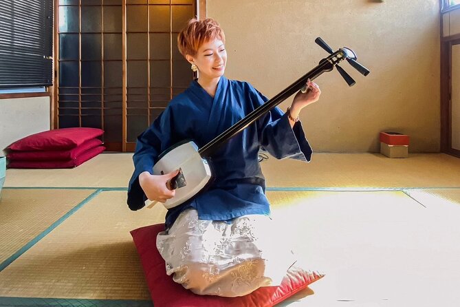 Shamisen Experience in Kyoto 【Private】 - A quiet musical hour in Kyoto