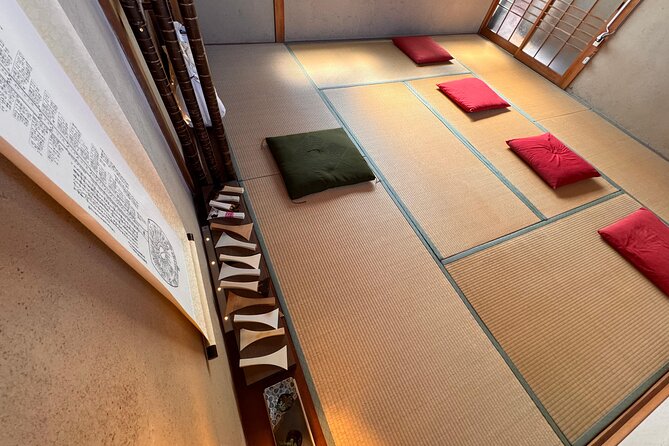 Shamisen Experience in Kyoto 【Private】 - Why the private format matters