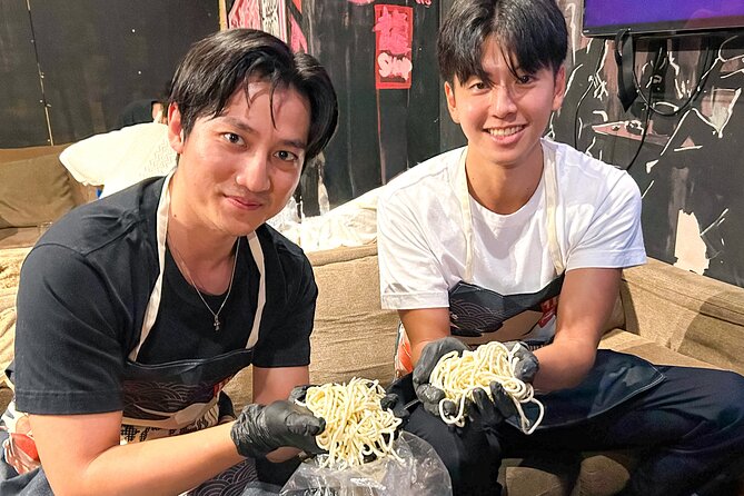 Shibuya: Ramen Dojo Tokyo | Make All 3 (Tonkotsu/Shoyu/Miso) - Plating Three Instagram-Friendly Bowls