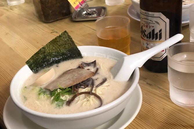 Shinjuku: Golden Gai Food Tour - Starting near Shinjuku Station and finding your guide