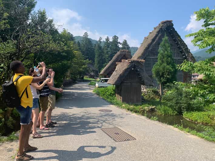 Shirakawa-go UNESCO Half-Day Tour from Takayama - A guided walk through the UNESCO village