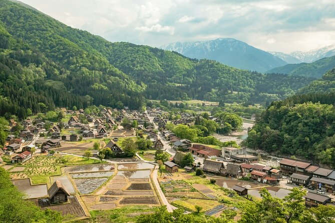 Shirakawago & Kanazawa from Kanazawa - Is $63.20 good value?