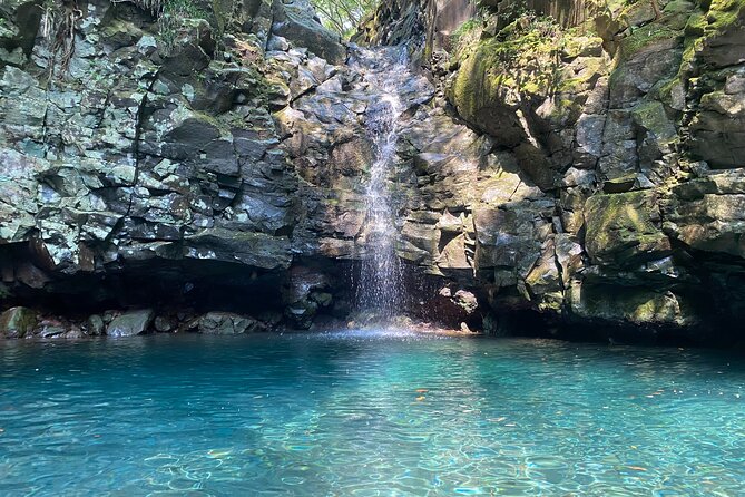 Shizuoka: Advanced Canyoning Activity near Mt. Fuji - Getting fitted with wetsuits and safety gear