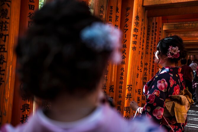 Shore excursion: Full Day Private Kyoto Tour From Osaka/Kobe Port - Arashiyama Bamboo Grove: a dramatic first stop