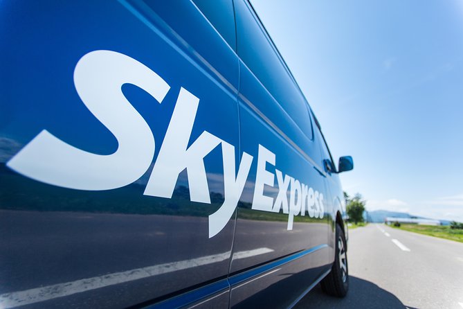 SkyExpress Private Transfer: New Chitose Airport - Niseko (8 Pax) - Key points to know before booking