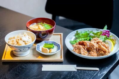 Snow Monkeys, Hokusai & Sake: A Perfect Day in Nagano