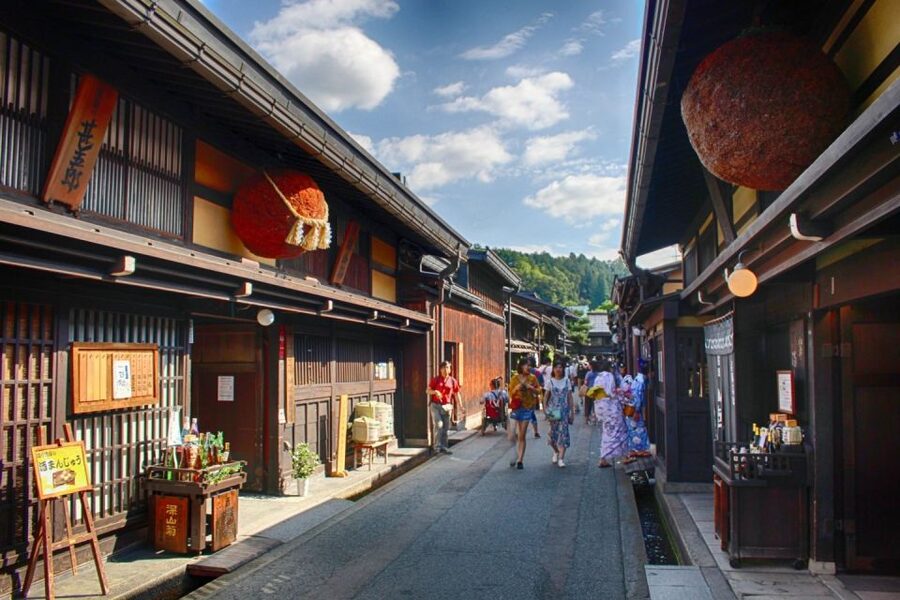 Takayama: Private Walking Tour with a Local Guide - Hida Folk Village and mountain life