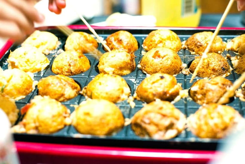 Takoyaki cooking experience in Kabukicho, Shinjuku - Finding Shinjuku Ale in Kabukicho