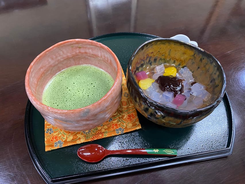 Tameike: Exploring the Heart of Japanese Politics Tour - Matcha and sweets at Dobashi-en