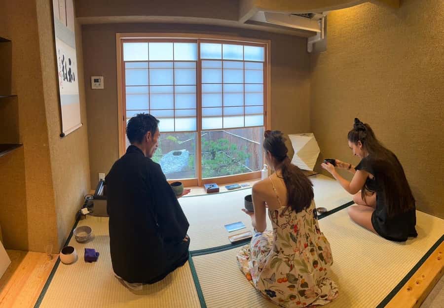 Tea Ceremony Experience in a Private Tea Room in Shibuya - A private tea room eight minutes from Shibuya Station