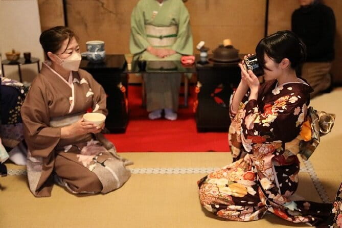 Tea Ceremony in 150 Years Old Townhouse with Tables and Chairs - Optional kimono rental for 1,000 yen