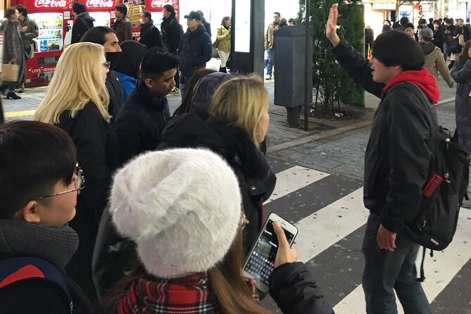 The Dark Side of Tokyo - Night Walking Tour Shinjuku Kabukicho - The narrow bar district