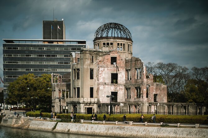 The Peace Memorial to Miyajima : Icons of Peace and Beauty - The Peace Memorial Museum needs your attention