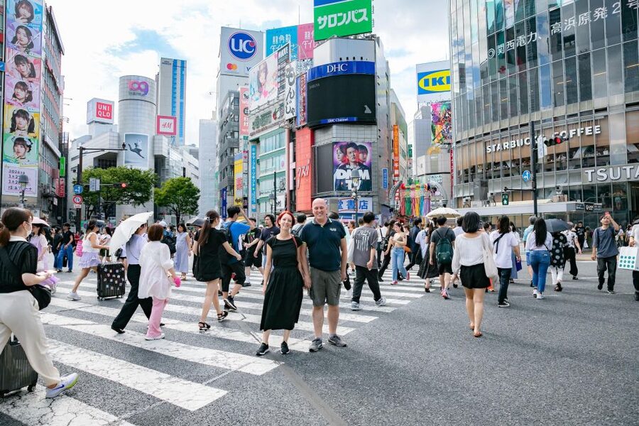 Tokyo: 1-Hour Private Photoshoot - Timing, communication, and extra costs