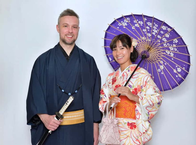 Tokyo: Asakusa Kimono Dressing and Matcha Experience - Choosing between kimono and yukata