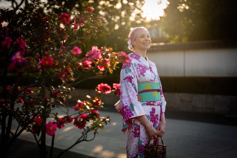 Tokyo Asakusa: Miu Kimono Rental and Optional Photoshoot - Getting dressed near Asakusa