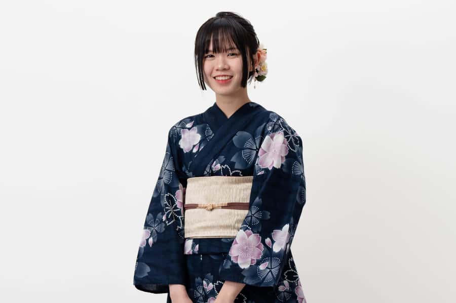 Tokyo Asakusa: Miu Kimono Rental and Optional Photoshoot - Adding the private photoshoot