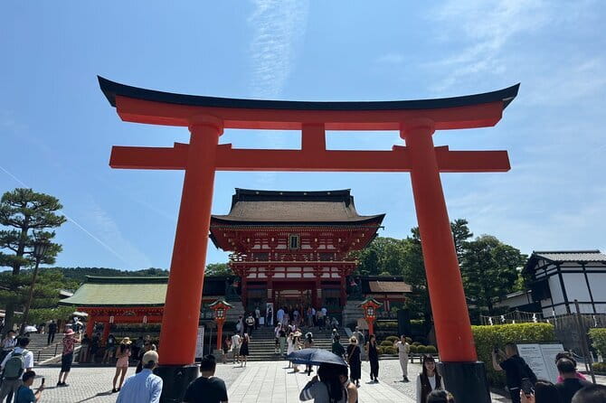Tokyo: Asakusa Temple & Shrine Walking Tour with Local Guide - Sensoji Temple and the rituals you can try