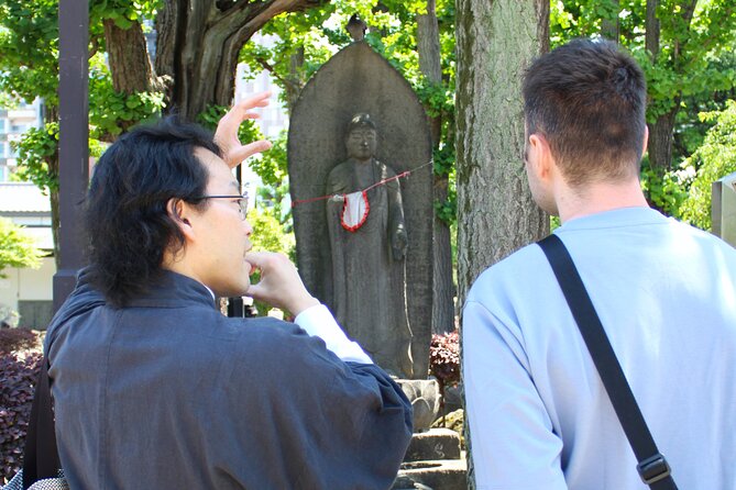 Tokyo: Asakusa Walking Tour with Japanese Comedian - Nakamise Shopping Street without a shopping detour