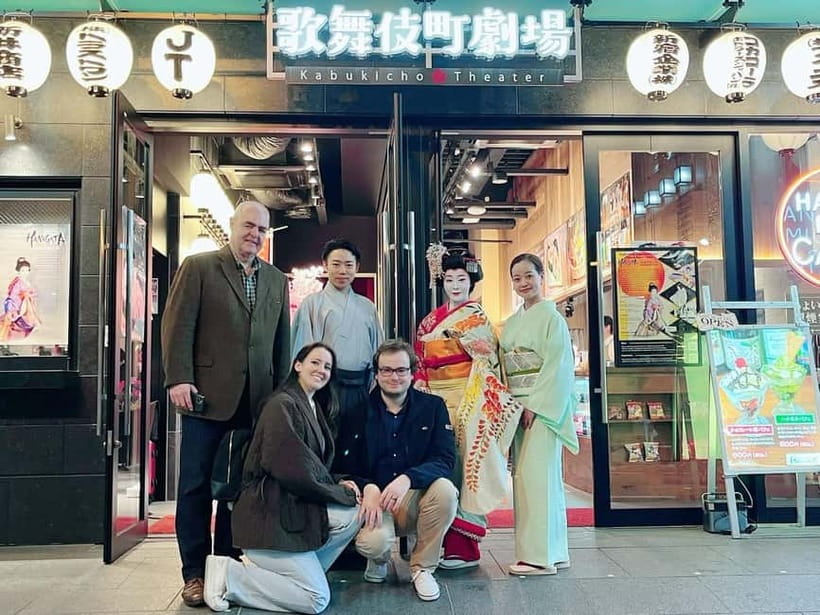 Tokyo: Authentic Japanese Dance Show ticket by professionals - Who will enjoy this experience most?