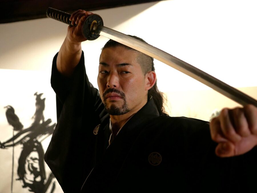 Tokyo : Authentic Samurai Experience in a Private Space. - Handling a real sword with clear safety limits