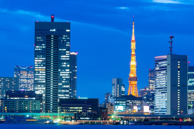 Tokyo Bay Yakatabune Dinner/Day Cruise with Japan Show and Drinks - Rainbow Bridge and the first views from the water