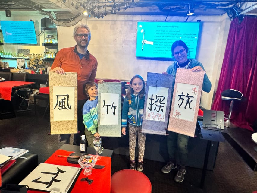 Tokyo: Calligraphy on Kanji Fan & Scroll with Drink - A Quiet Brushwork Break in Central Roppongi