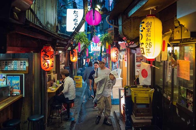 Tokyo Cyberpunk Street Photo Tour - Starting near Shinjuku Station at 7 p.m.