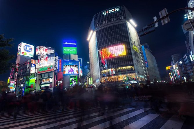 Tokyo Cyberpunk Street Photo Tour - The train from Shinjuku to Shibuya