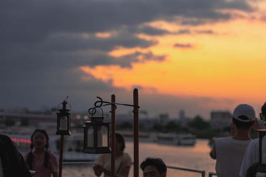 Tokyo Dinner Cruise & Tradition Show & Drinks & Tokyo Tower - Practical details that can make or break the evening