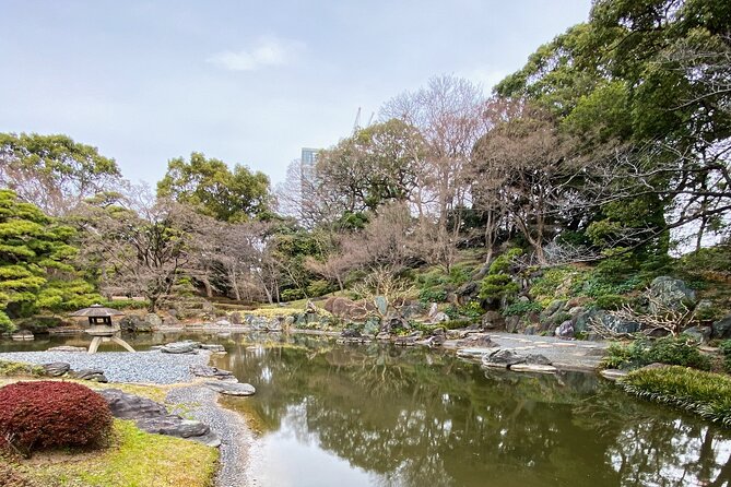 Tokyo: Edo Castle & East Garden of the Imperial Palace Tour - The parts you will not see