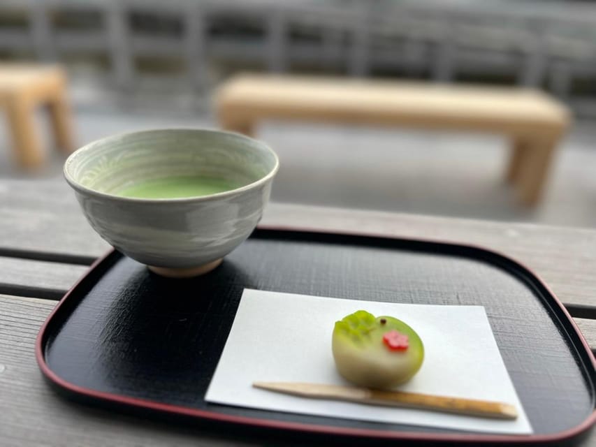 Tokyo: Hama-rikyu Gardens tour with Japanese Tea & Sweets - The 30-minute walk through Edo garden design