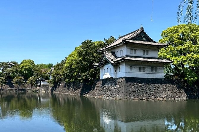 Tokyo: Imperial Palace and Shogun Historical Walking Tour - Why these gardens matter in Tokyo