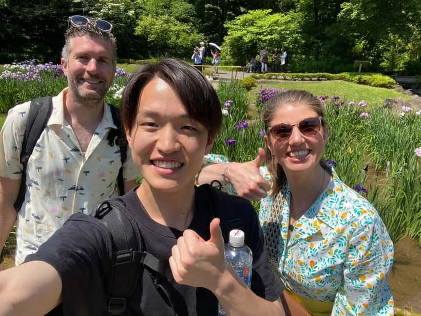 Tokyo: Imperial Palace East Gardens and Tokyo Station Tour - A short route through several versions of Tokyo