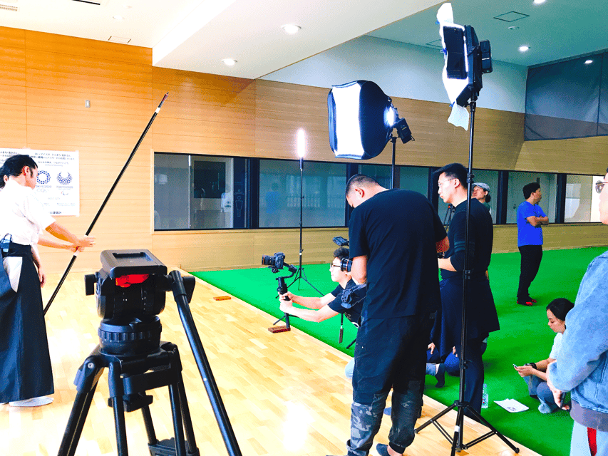 Tokyo: Japanese Archery (Kyudo) Experience - The atmosphere of a small group