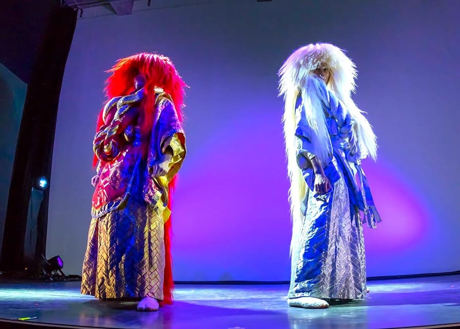 Tokyo: Japanese Dance Cabaret Theater Asakusa-Kaguwa Ticket - Why the small theater works