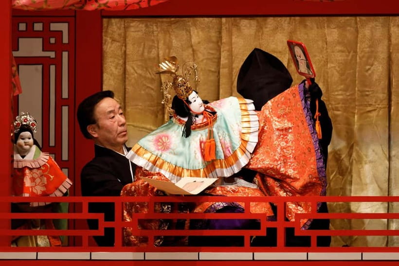 Tokyo: KABUKI, BUNRAKU, etc. presented by National Theatre - What this National Theatre Japan program really offers
