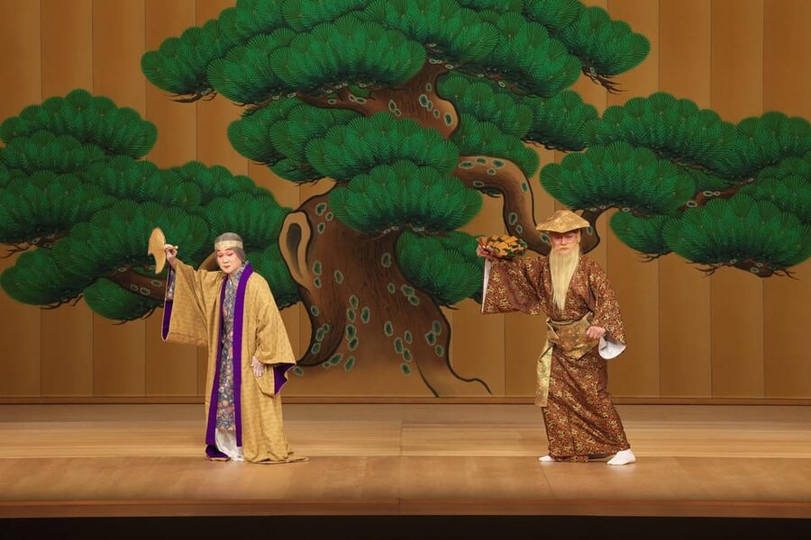 Tokyo: KABUKI, BUNRAKU, etc. presented by National Theatre - The English audio guide helps, but it has limits