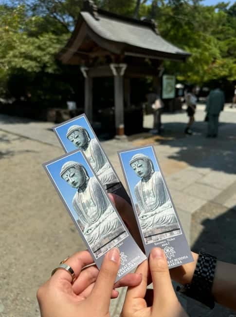 Tokyo: Kamakura & Enoshima Day Tour with Pickup & Train Ride - Kamakura High School and the famous crossing
