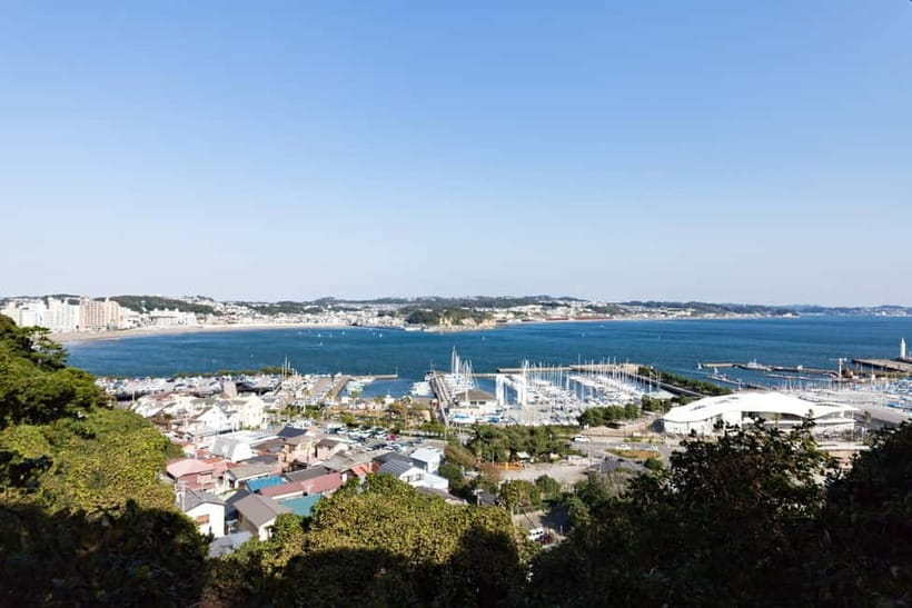 Tokyo: Kamakura & Enoshima Day Trip including Temple Tickets - Enoshima, from shrine paths to sea views