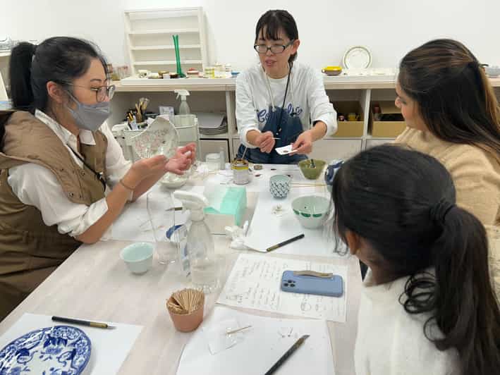 Tokyo: Kintsugi Workshop to Learn the Art of Golden Joinery - The opening lesson: craft with a philosophy behind it