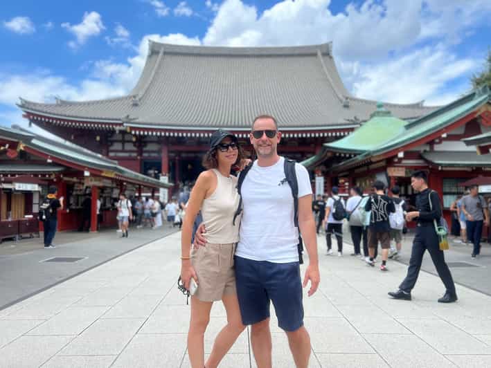 Tokyo: Meiji Jingu Shrine and Shinto Culture Walking Tour - Passing through the Big Torii