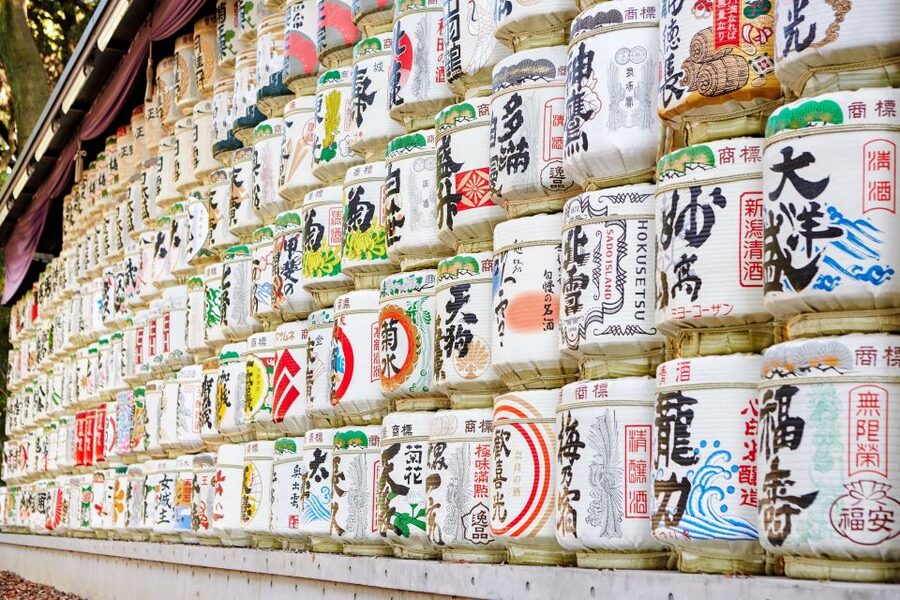 Tokyo: Morning Sightseeing Bus Tour - How the guide and audio system affect the experience