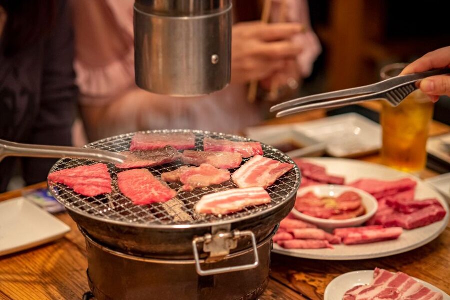 Tokyo: Night Foodie Tour in Shinjuku - Kabukicho after dark, with a guide to make sense of it