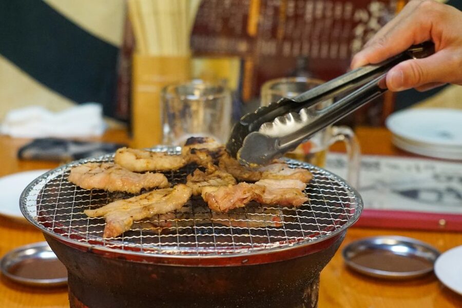 Tokyo: Night Foodie Tour in Shinjuku - The final stop: sweets, snacks, or a drink