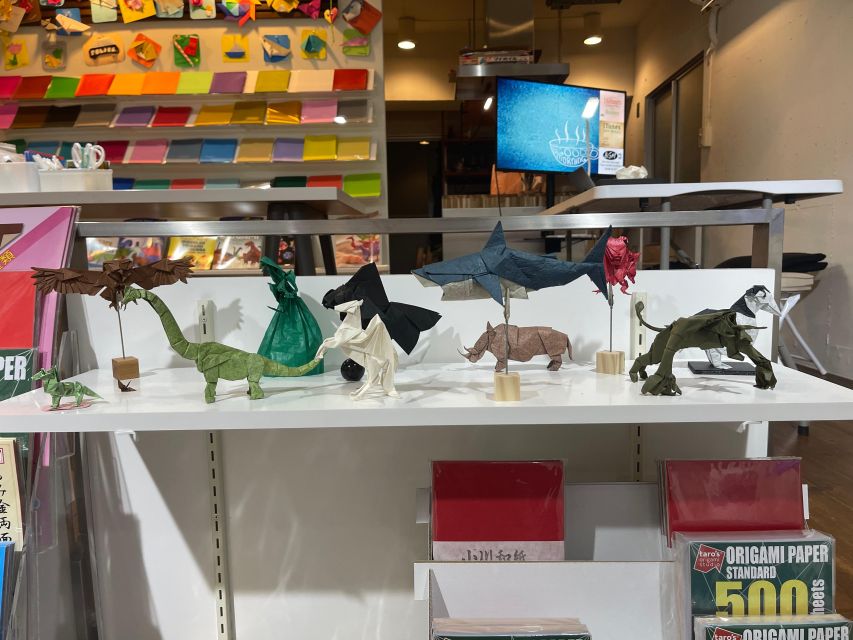 Tokyo: Origami Fun for Families & Beginners in Asakusa - A quiet craft break in the middle of Asakusa